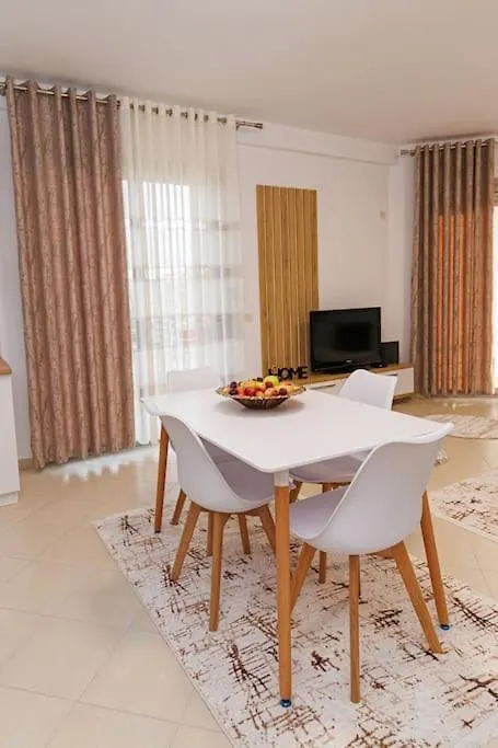 Stylish City Apartment Vlorë Albânia